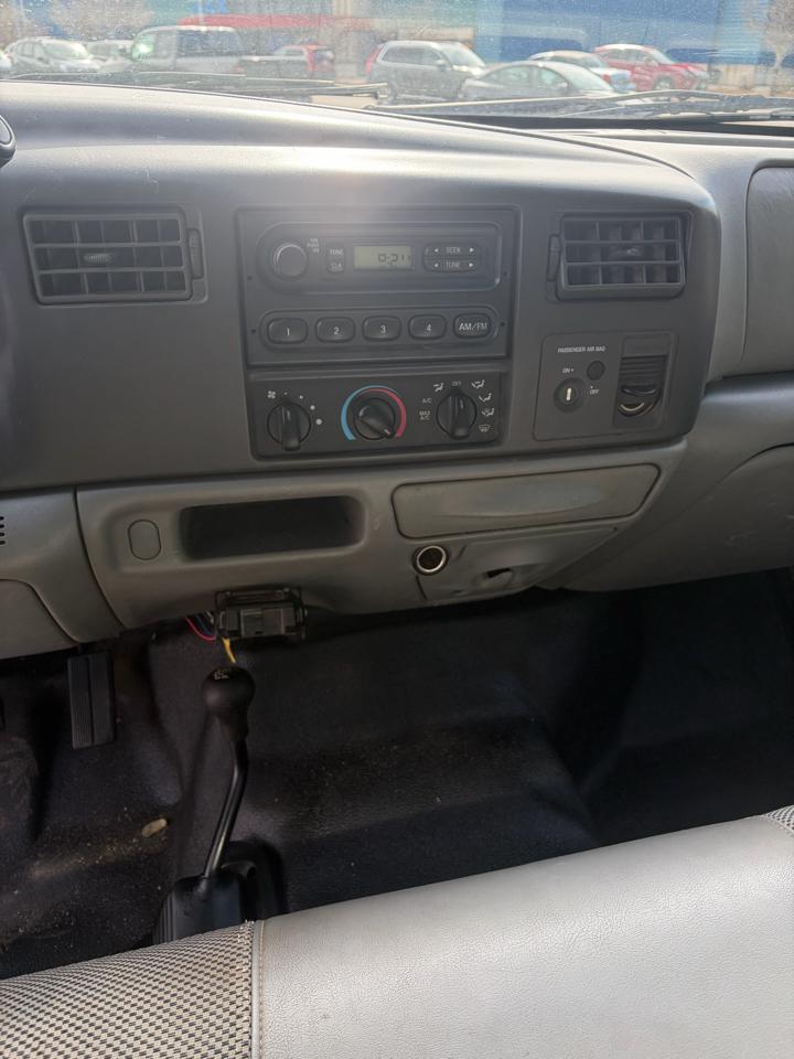 Ford F-350 SD Regular Cab 4WD DRW 2004