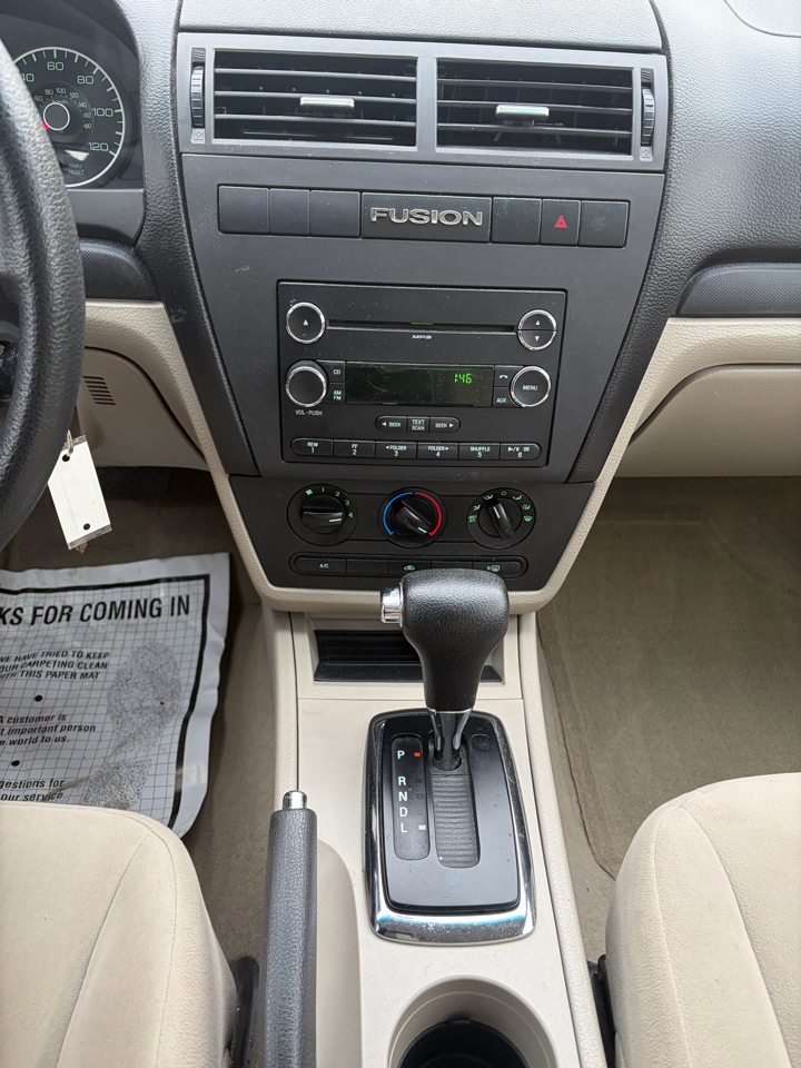 Ford Fusion I4 S 2009