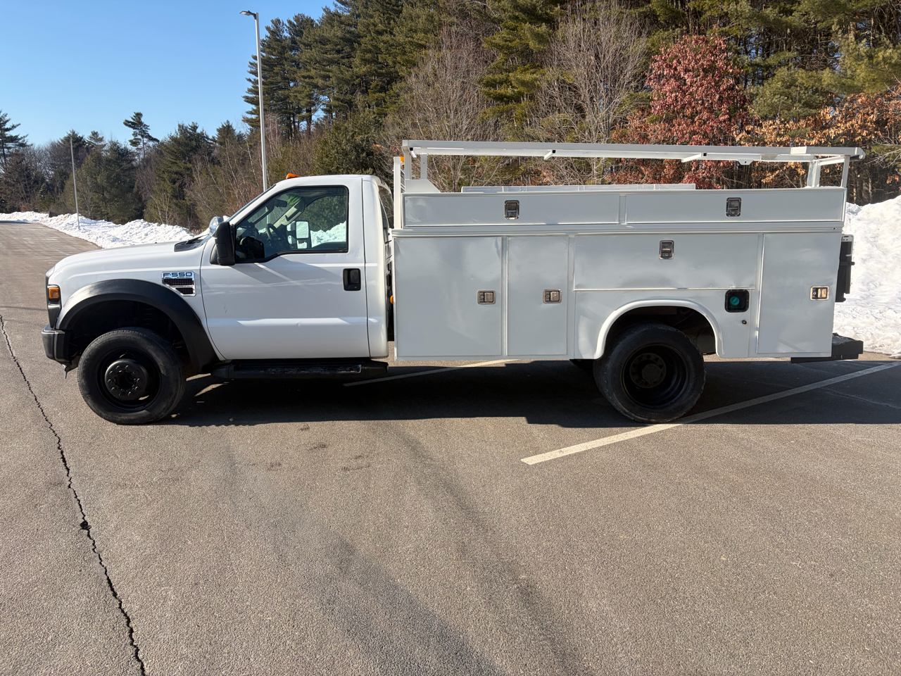Ford F-550 Super Duty Regular Cab 4WD DRW 2008