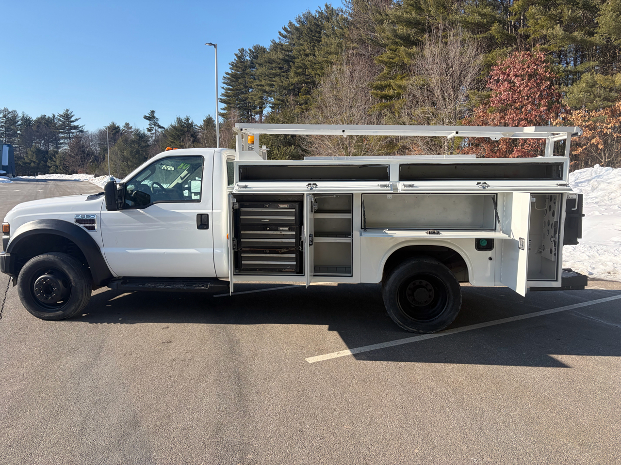 Ford F-550 Super Duty Regular Cab 4WD DRW 2008