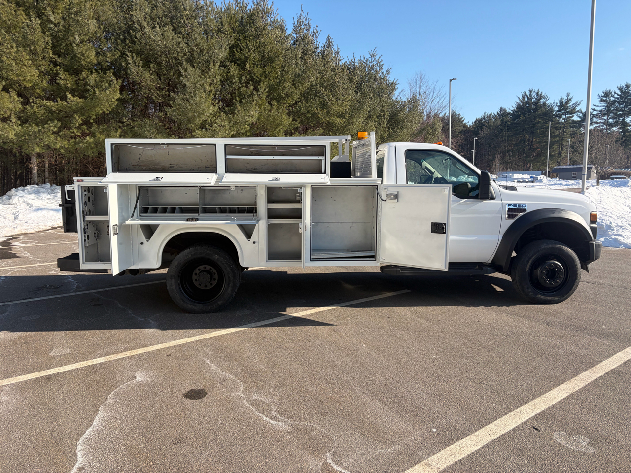 Ford F-550 Super Duty Regular Cab 4WD DRW 2008