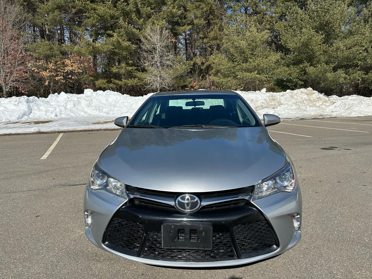 Toyota Camry SE 2017