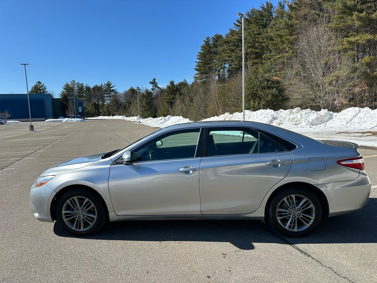 Toyota Camry SE 2017