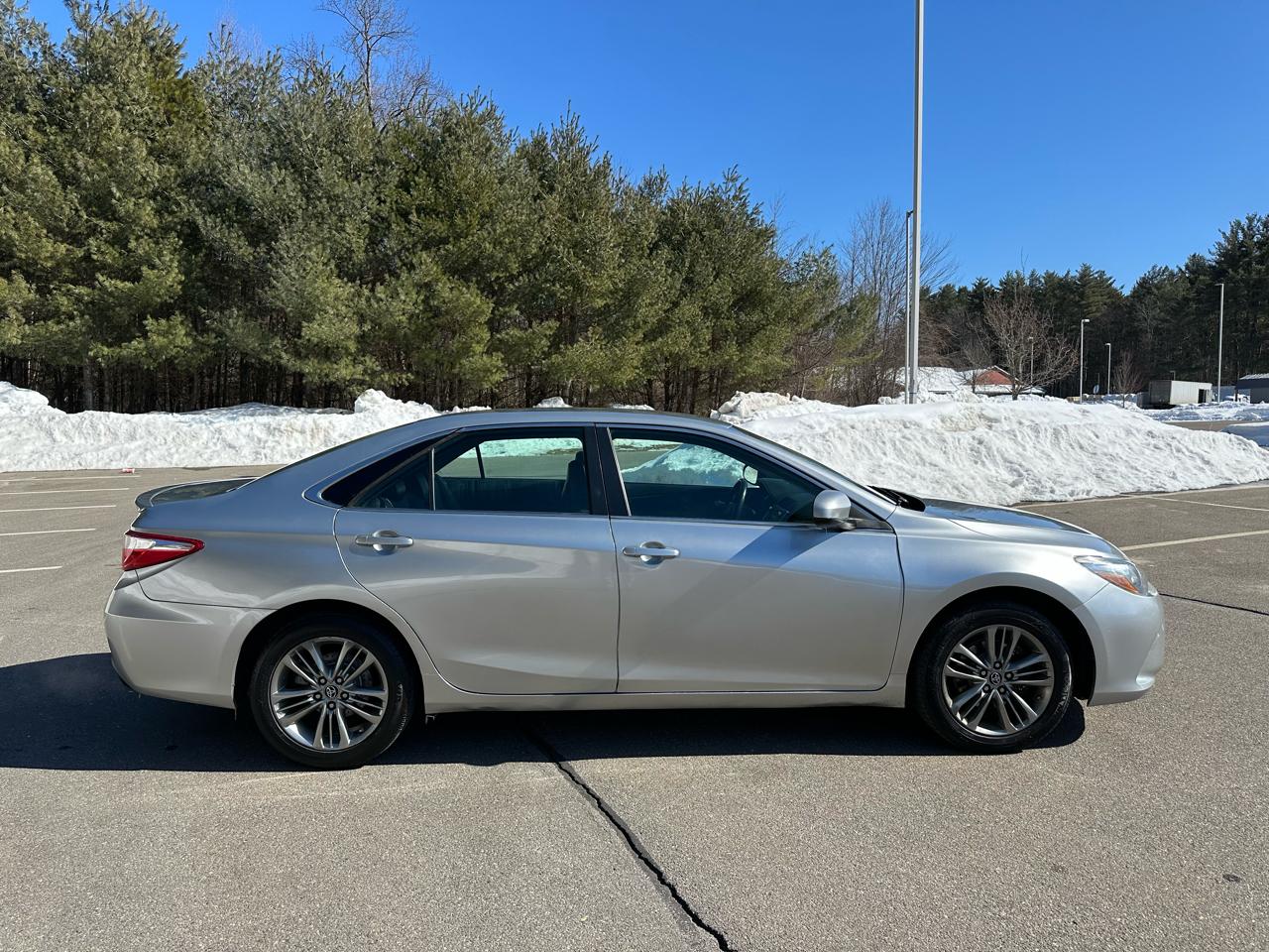 Toyota Camry SE 2017