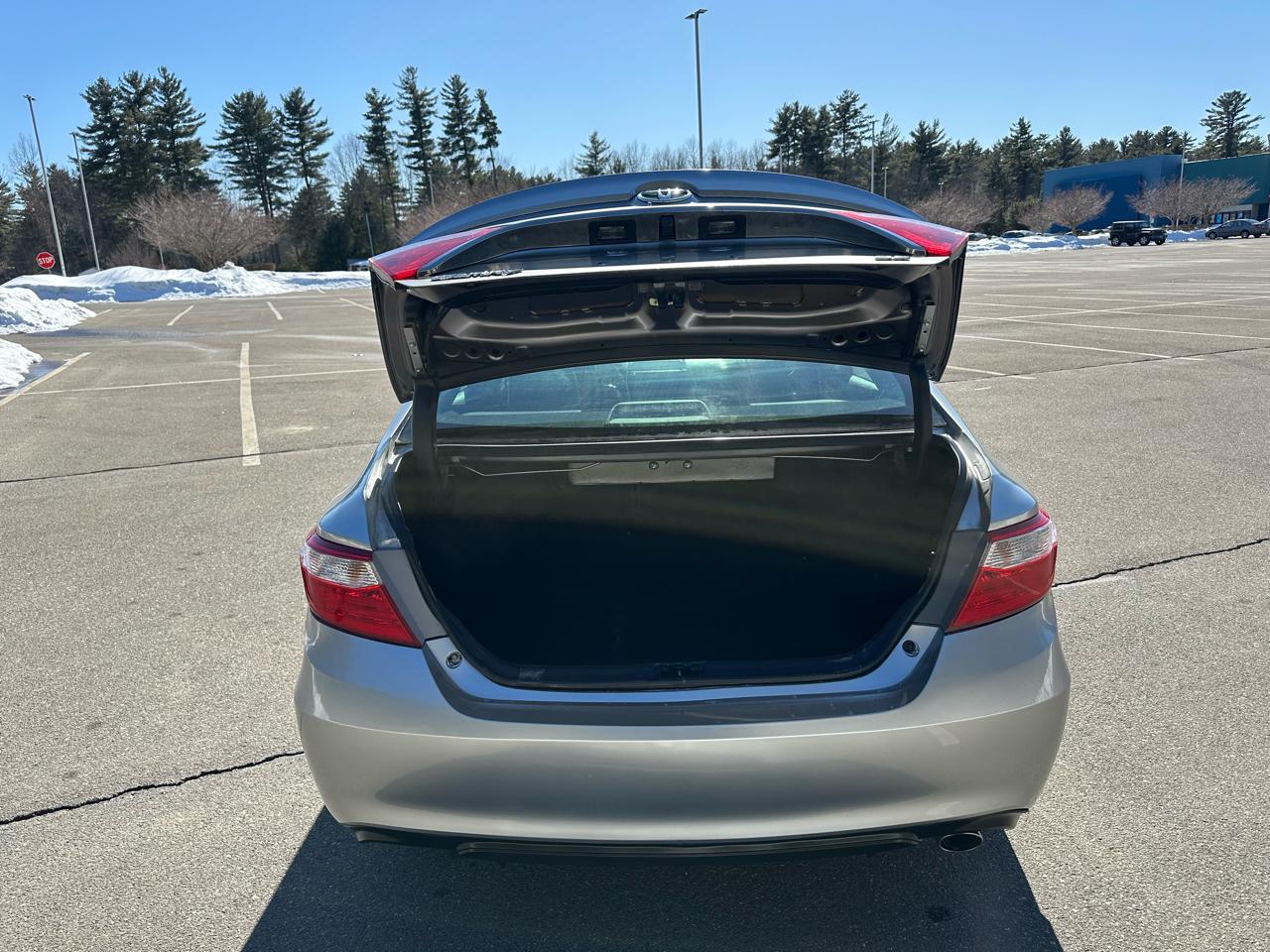 Toyota Camry SE 2017