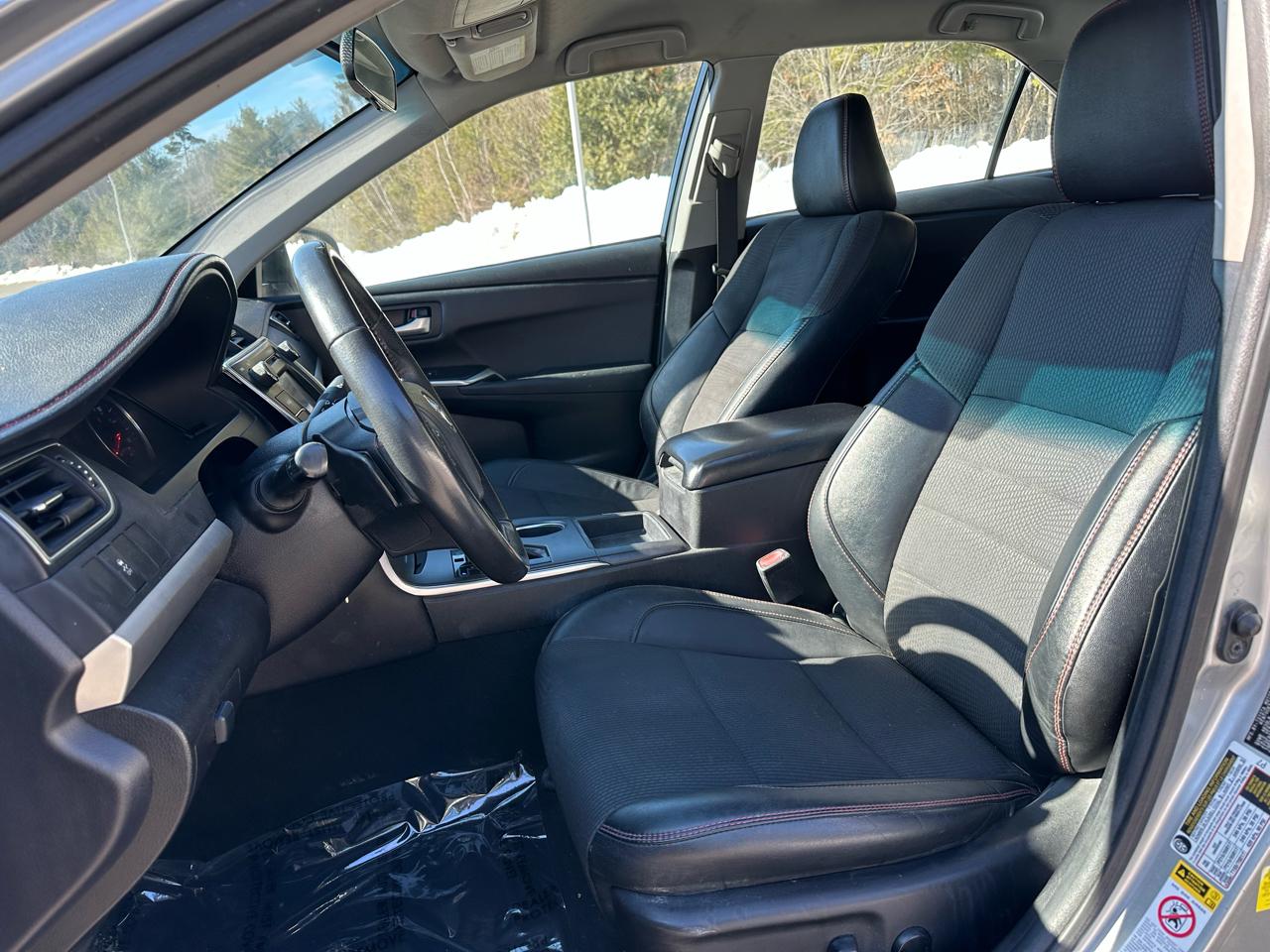 Toyota Camry SE 2017