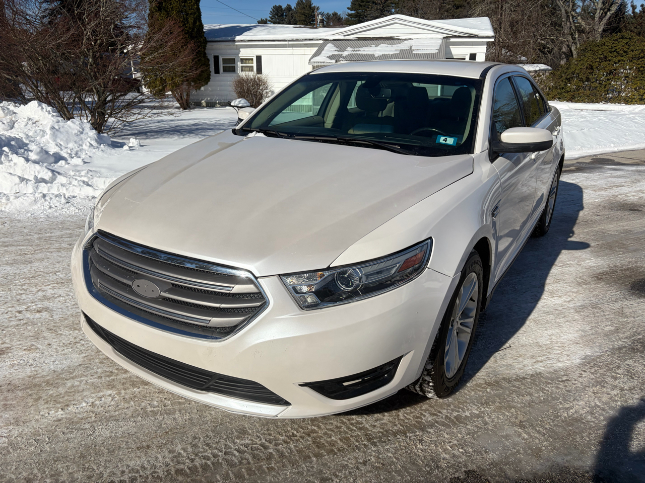Ford Taurus SEL AWD 2016