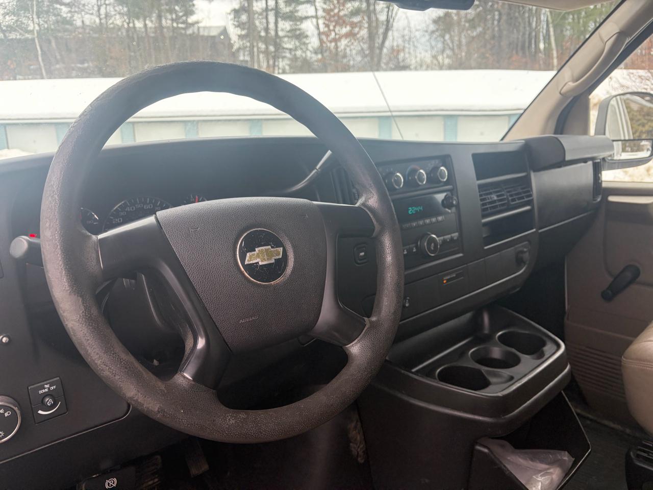 Chevrolet Express 1500 Cargo 2012