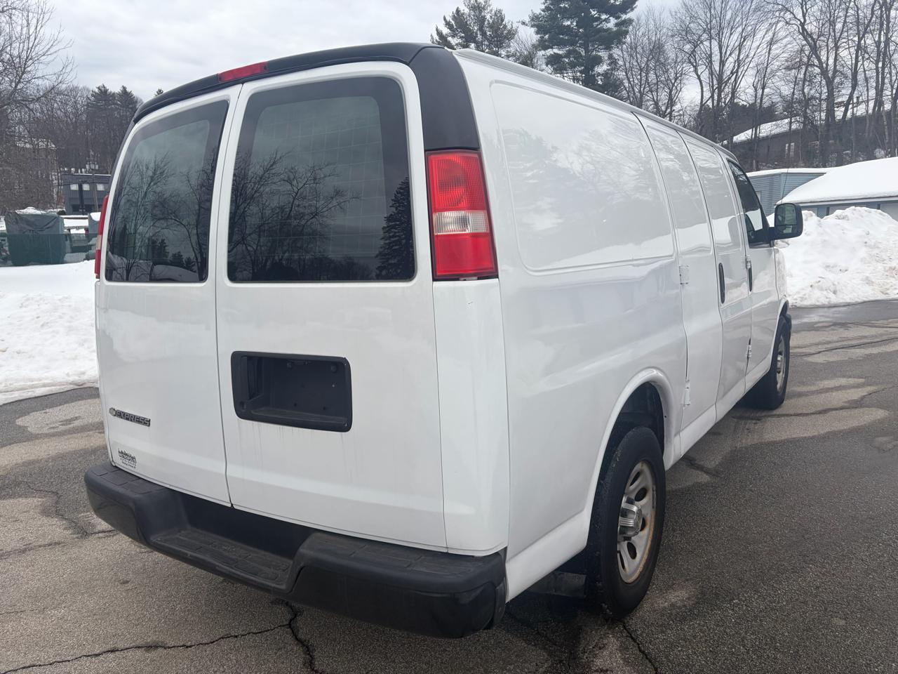 Chevrolet Express 1500 Cargo 2012