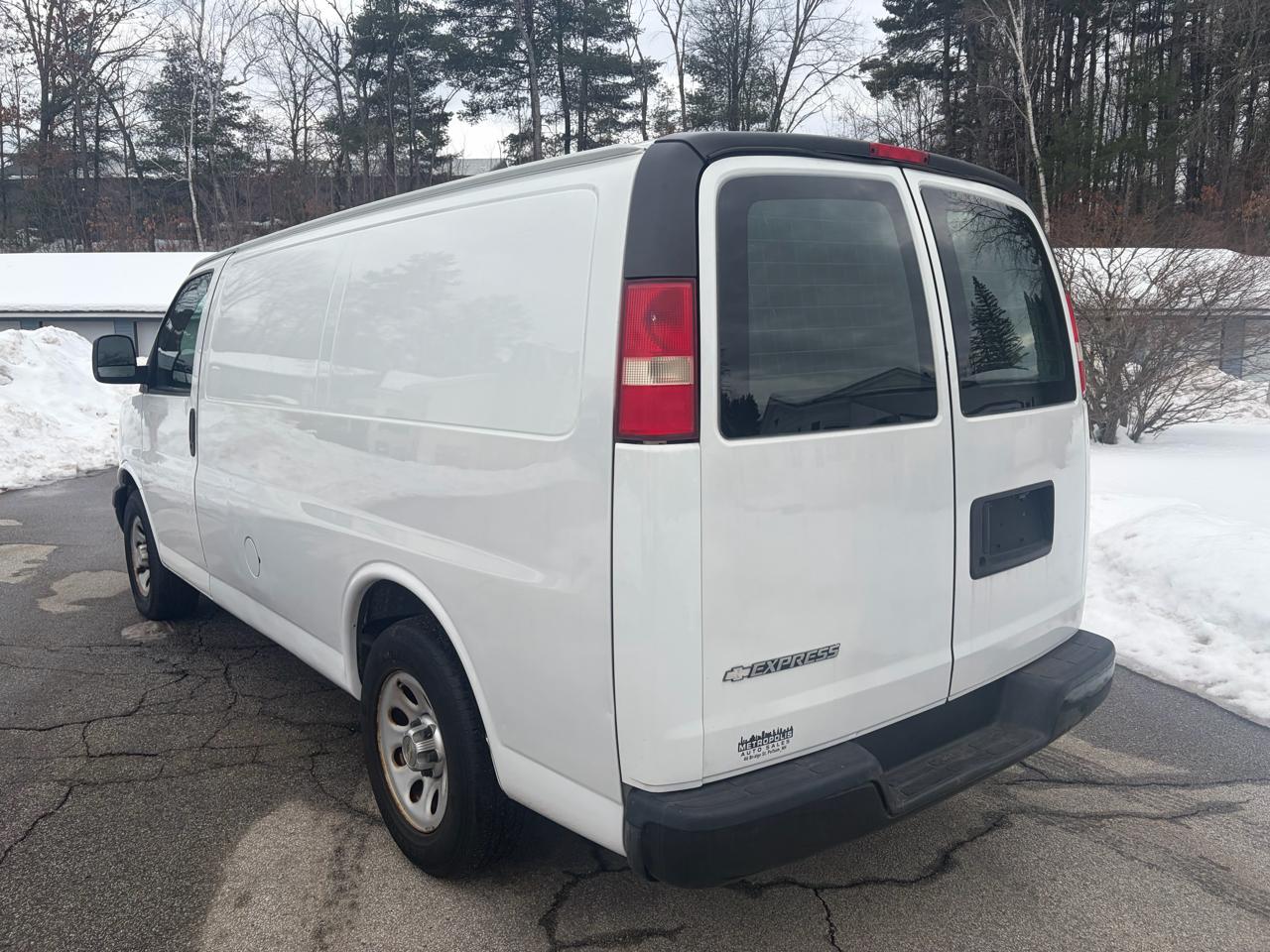 Chevrolet Express 1500 Cargo 2012