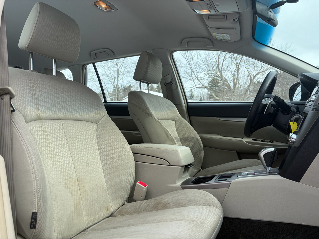 Subaru Outback 2.5i Premium 2012