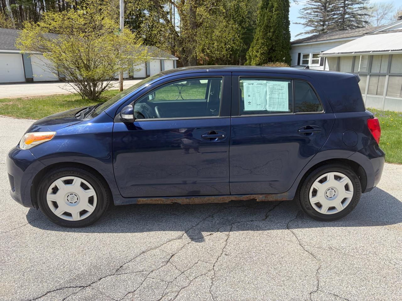 Scion xD  2009