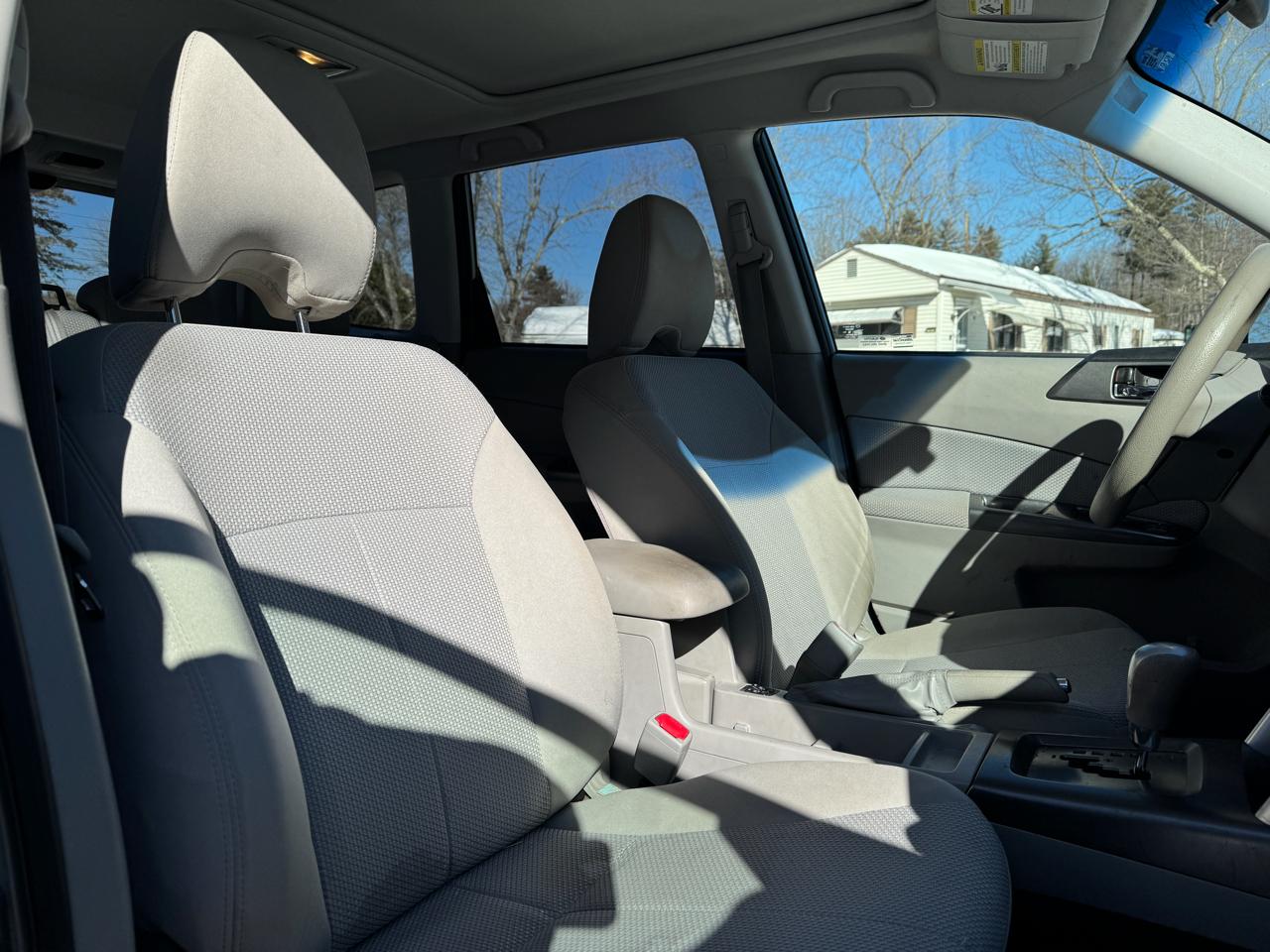 Subaru Forester 2.5X Premium 2012