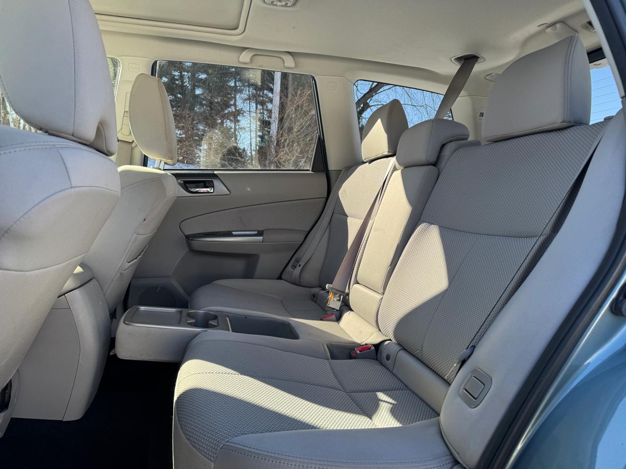 Subaru Forester 2.5X Premium 2012