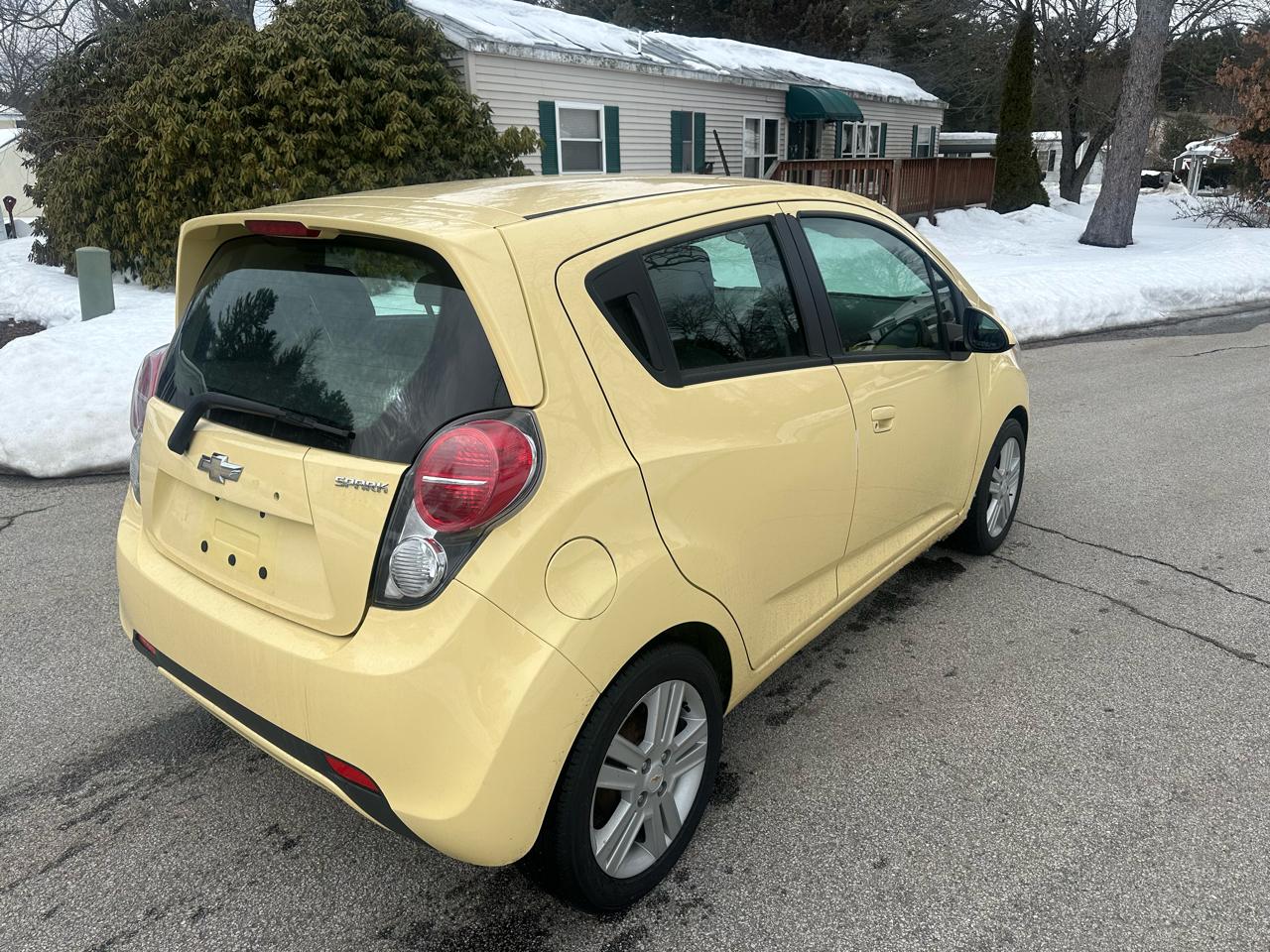 Chevrolet Spark 1LT Manual 2013