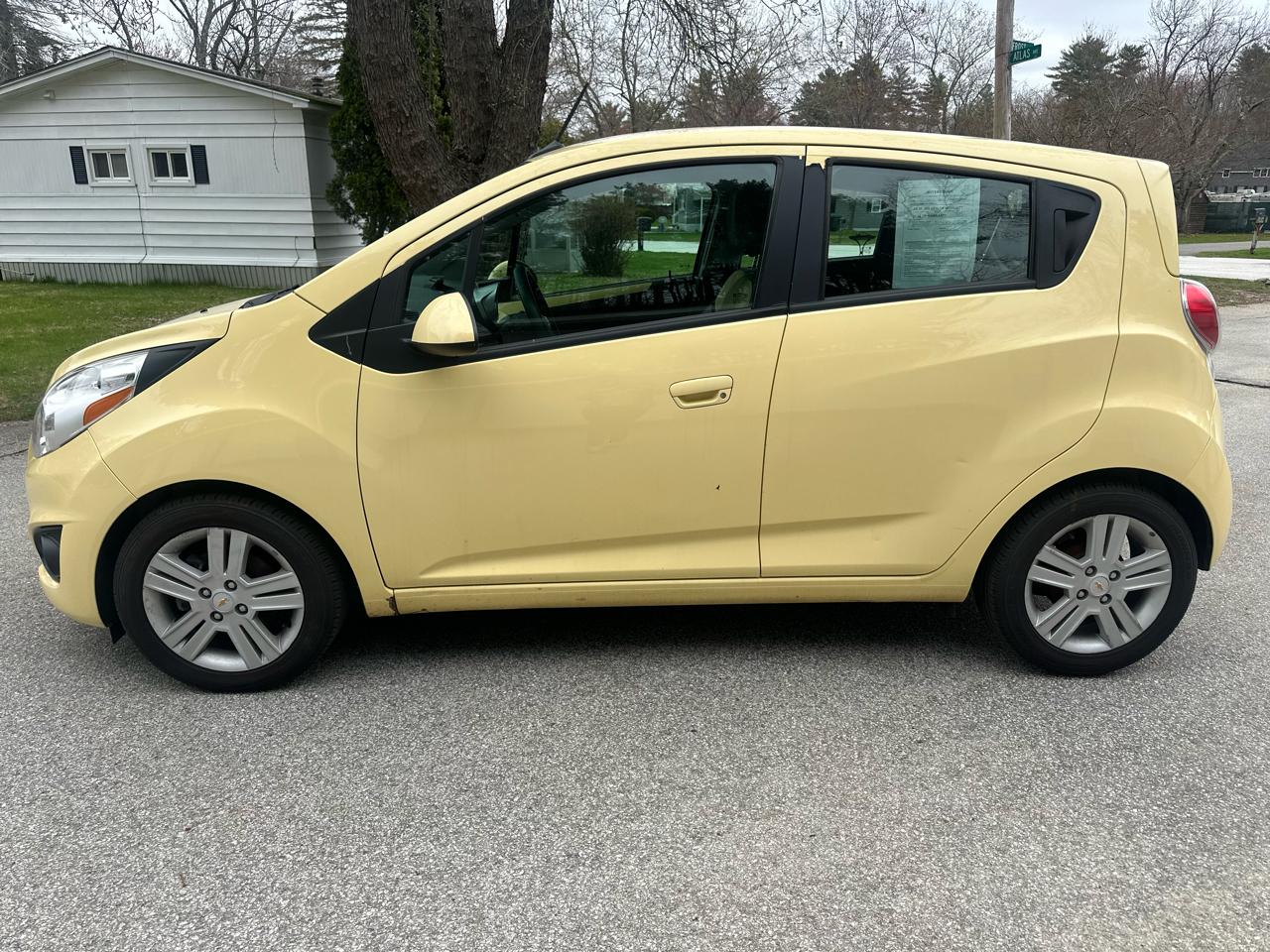 Chevrolet Spark 1LT Manual 2013