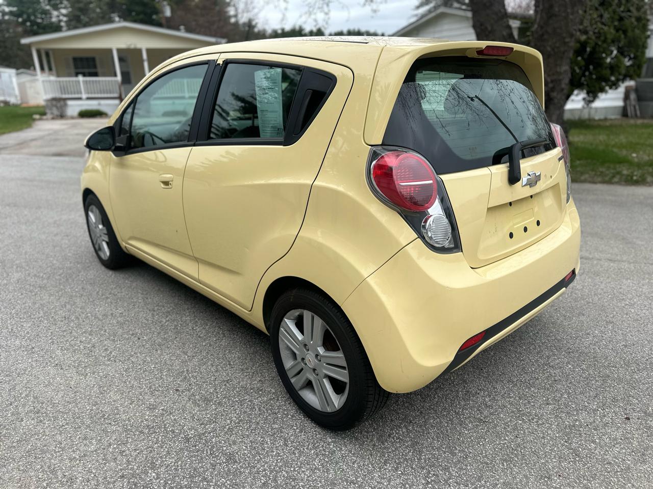 Chevrolet Spark 1LT Manual 2013