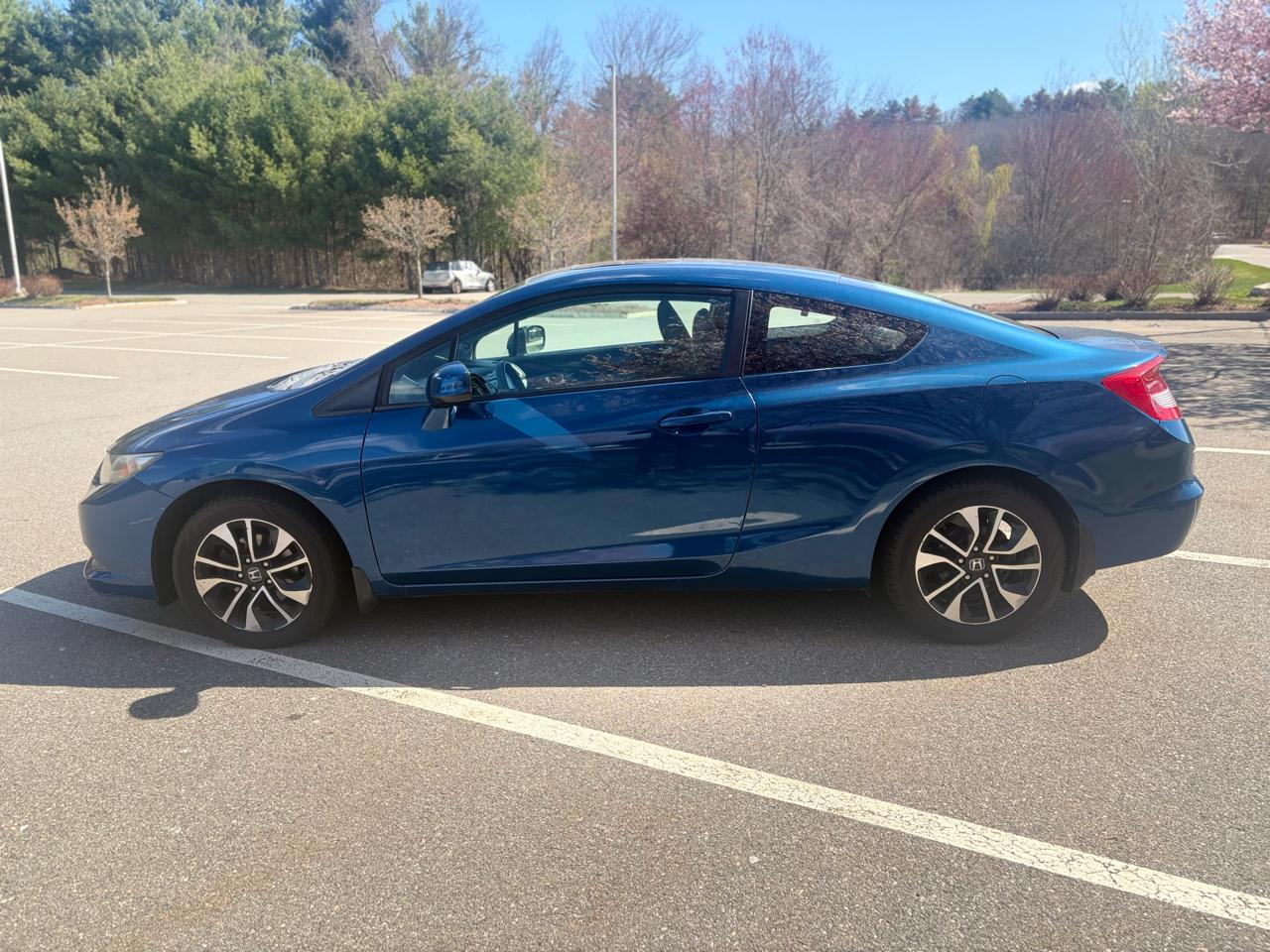 Honda Civic EX Coupe 5-Speed AT 2013