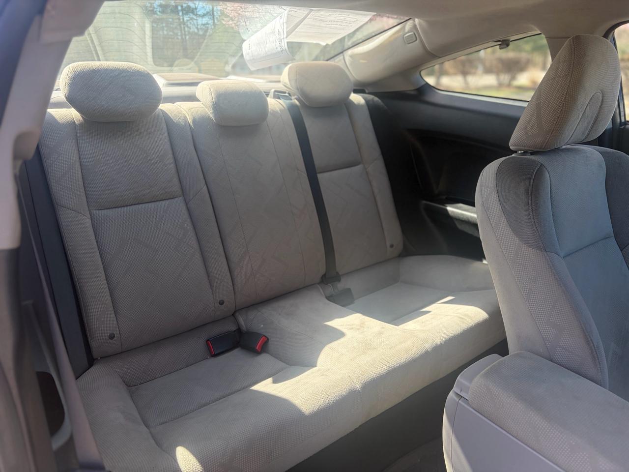 Honda Civic EX Coupe 5-Speed AT 2013