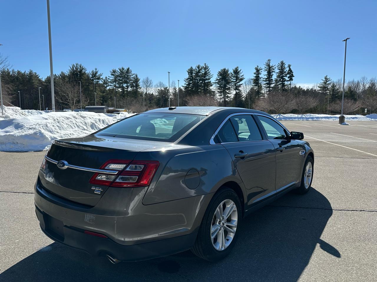 Ford Taurus SEL AWD 2016