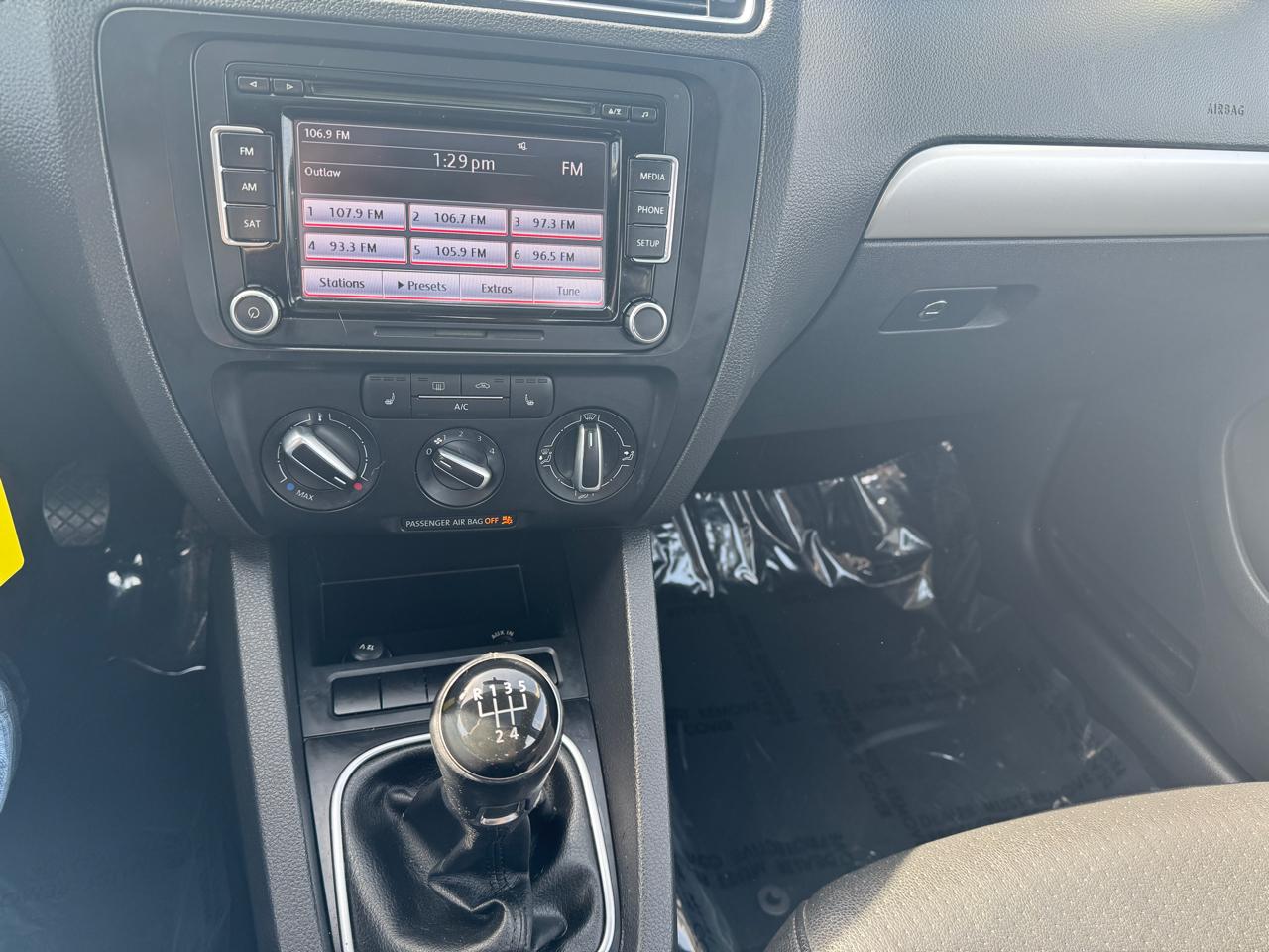 Volkswagen Jetta SE 2013