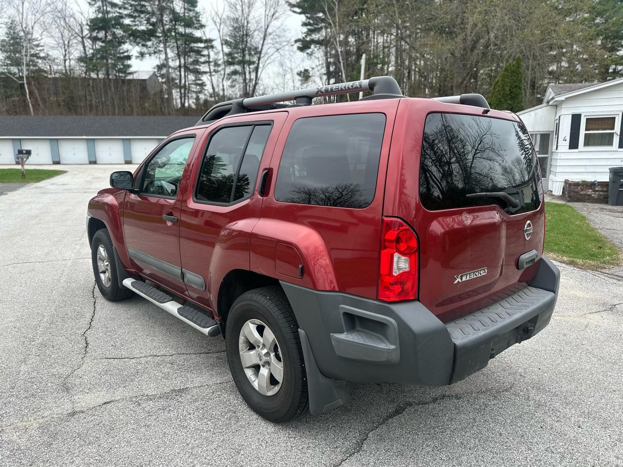 Nissan Xterra S 4WD 2013