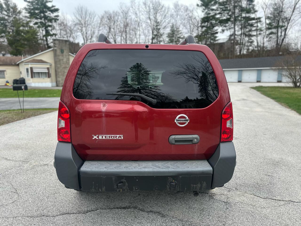 Nissan Xterra S 4WD 2013