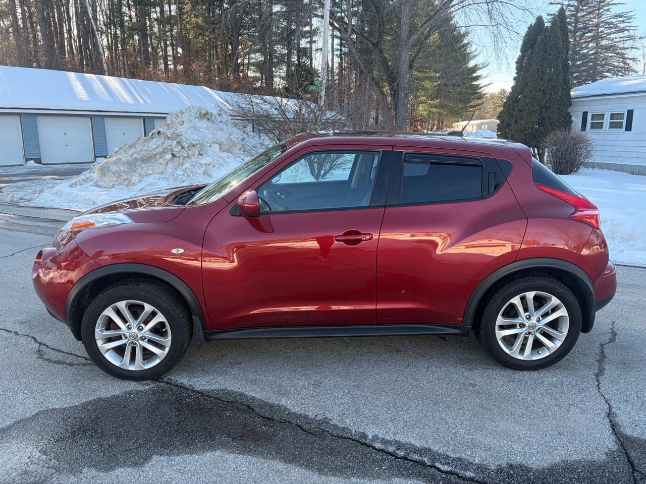 Nissan Juke S AWD 2012