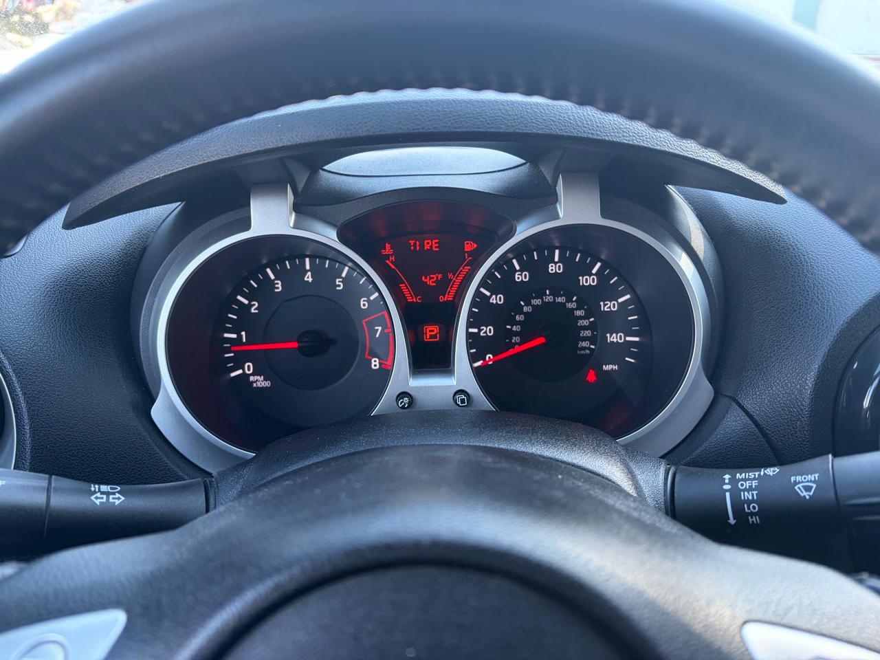 Nissan Juke S AWD 2012