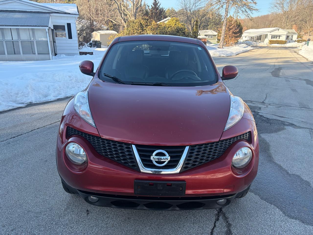 Nissan Juke S AWD 2012