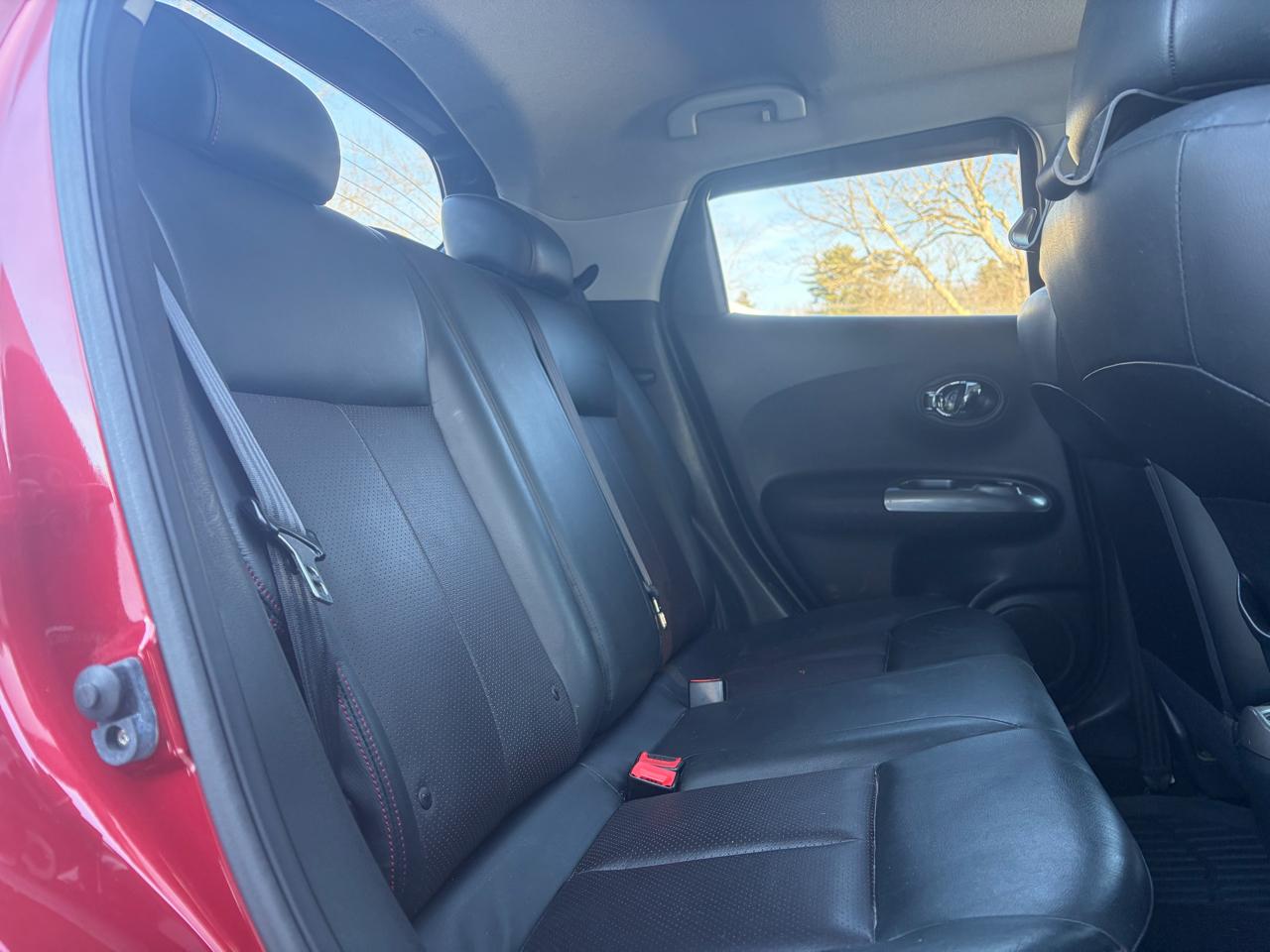 Nissan Juke S AWD 2012