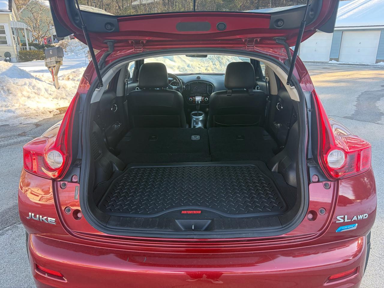 Nissan Juke S AWD 2012