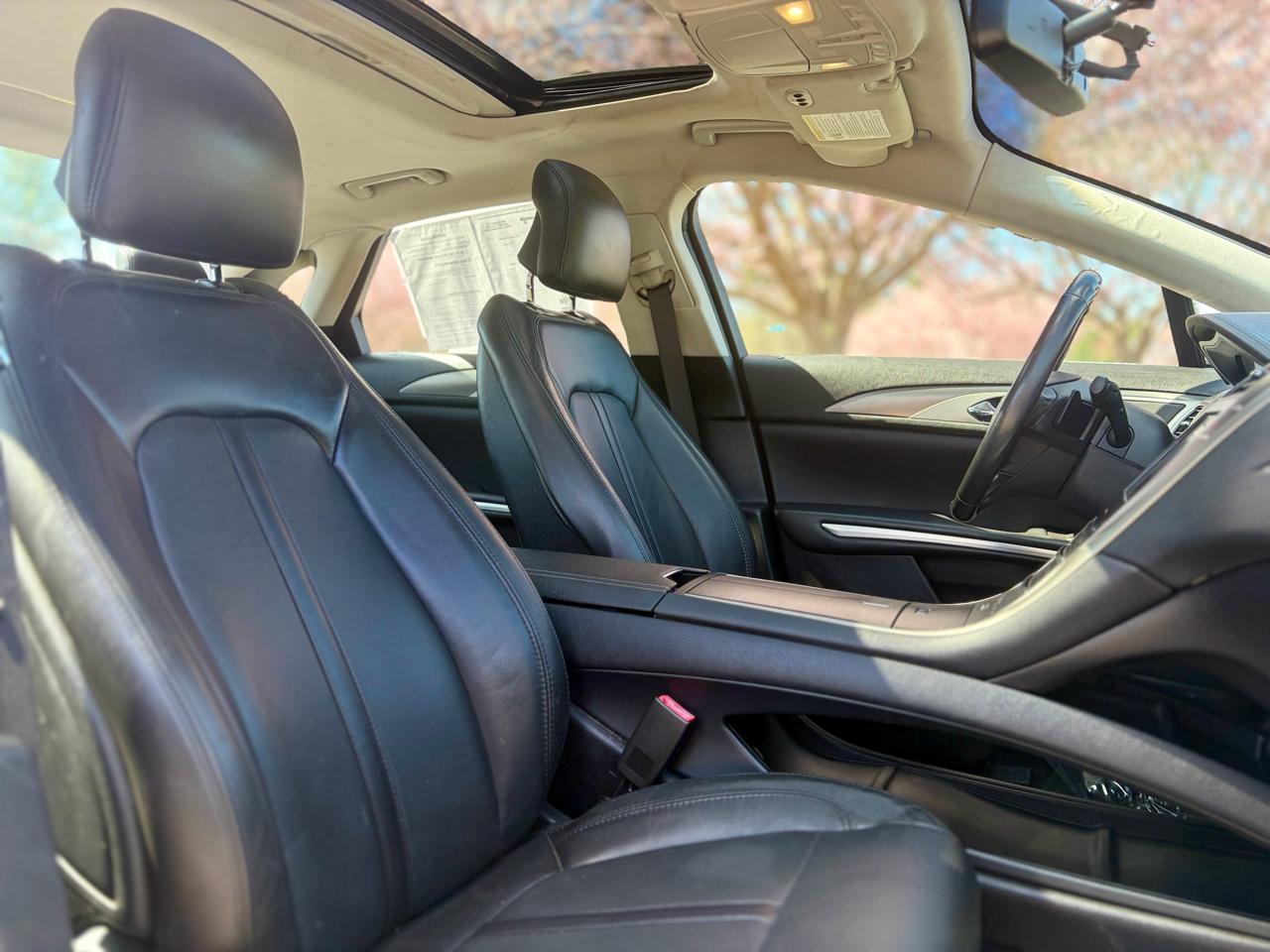 Lincoln MKZ AWD 2014