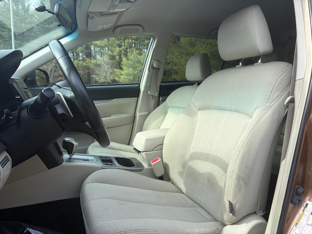 Subaru Outback 2.5i Premium 2011