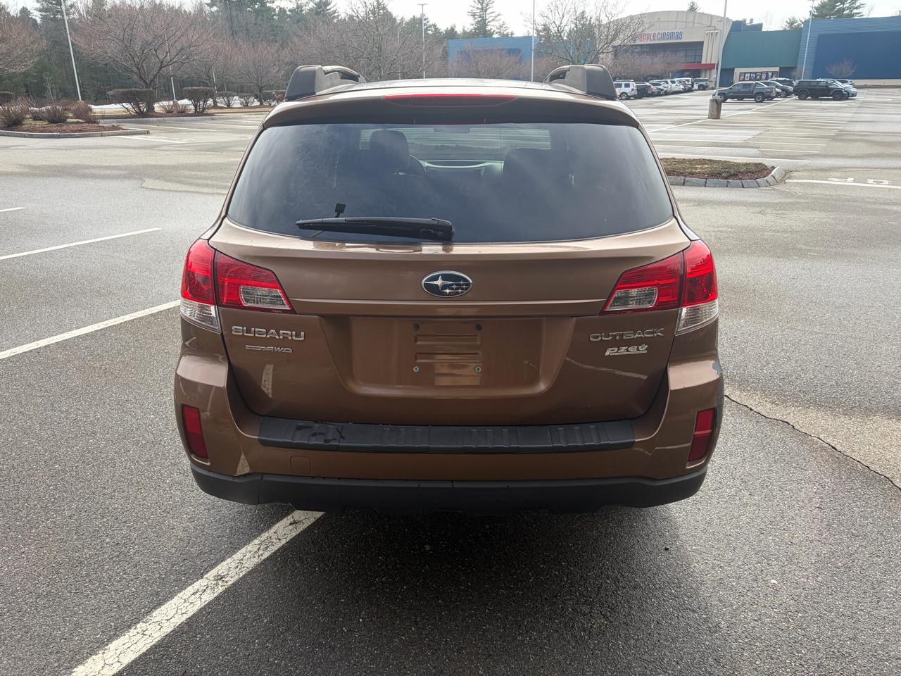 Subaru Outback 2.5i Premium 2011