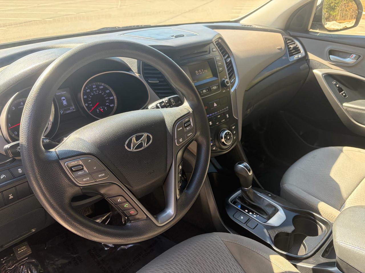 Hyundai Santa Fe SE AWD 2016