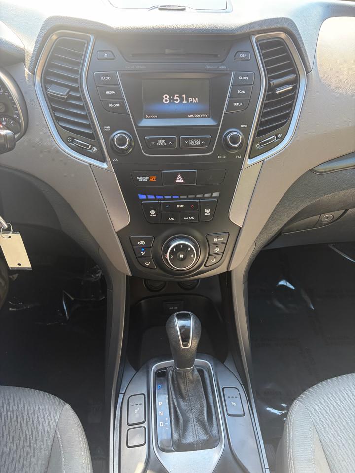 Hyundai Santa Fe SE AWD 2016