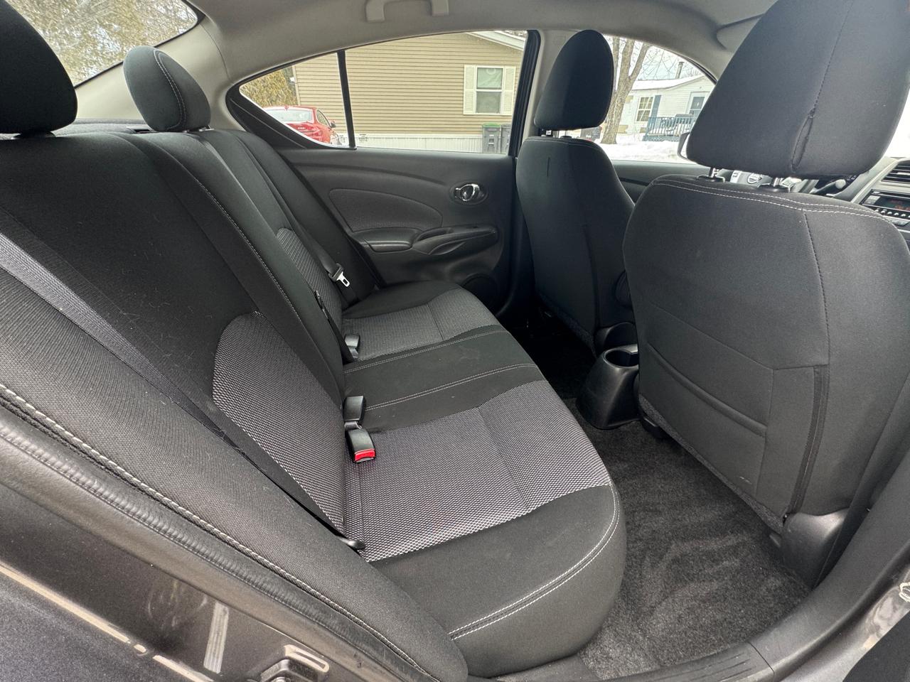 Nissan Versa 1.6 SV Sedan 2018