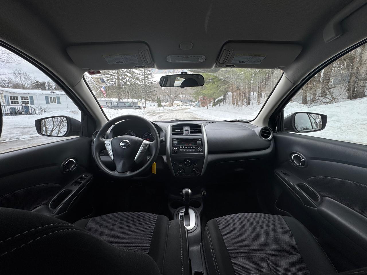 Nissan Versa 1.6 SV Sedan 2018