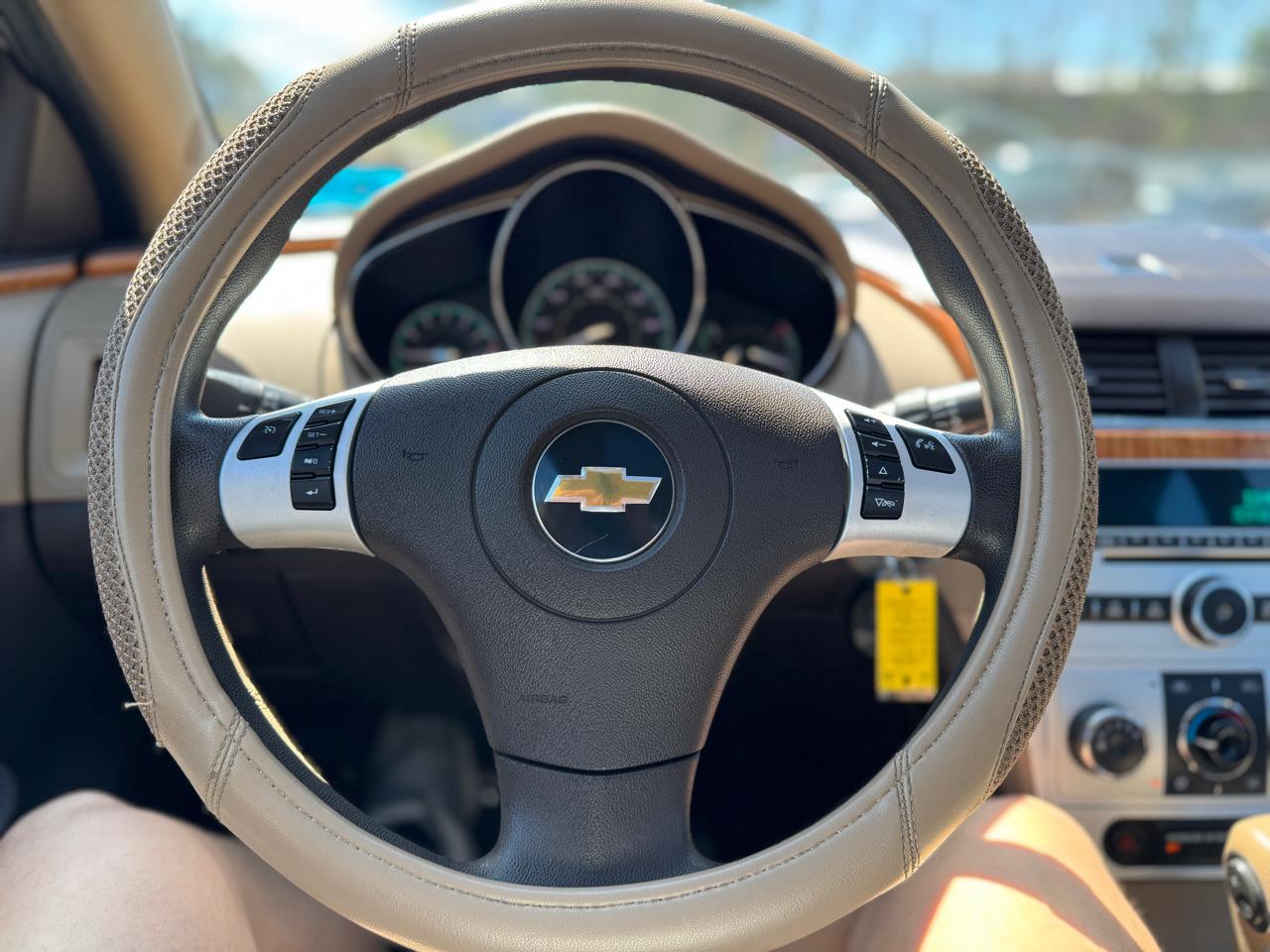 Chevrolet Malibu 1LT 2011