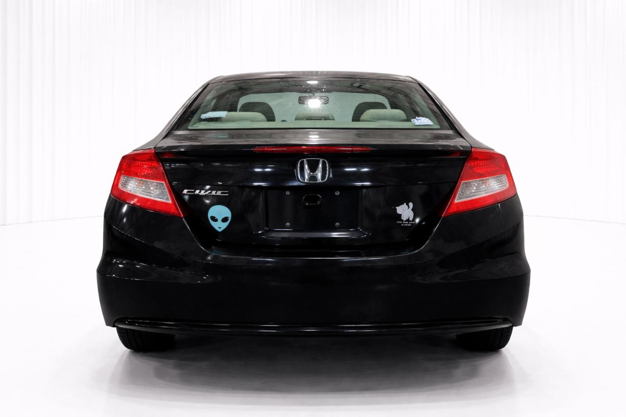 Honda Civic EX Coupe 5-Speed AT 2012