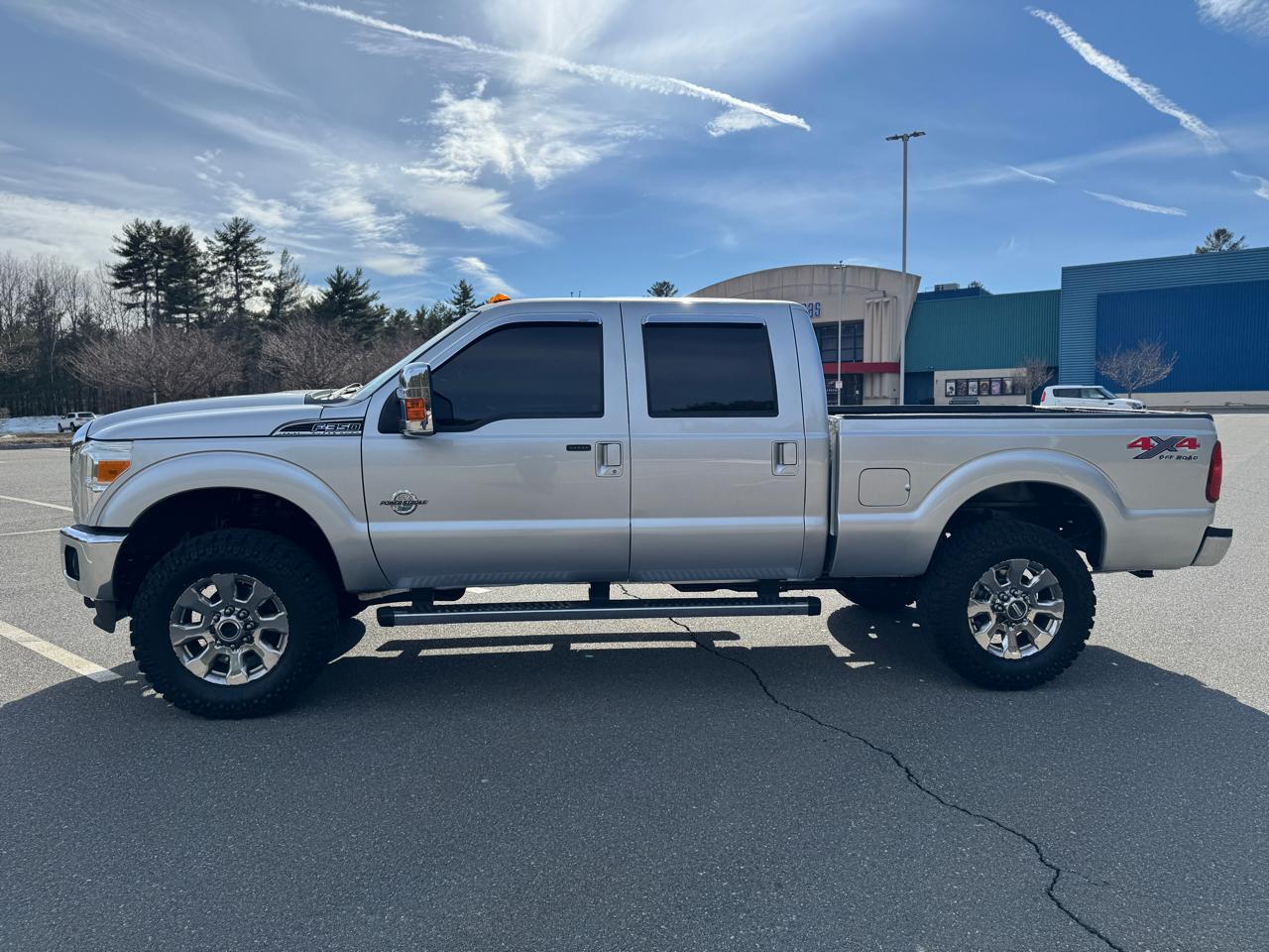 Ford F-350 SD XLT Crew Cab Long Bed 4WD 2014