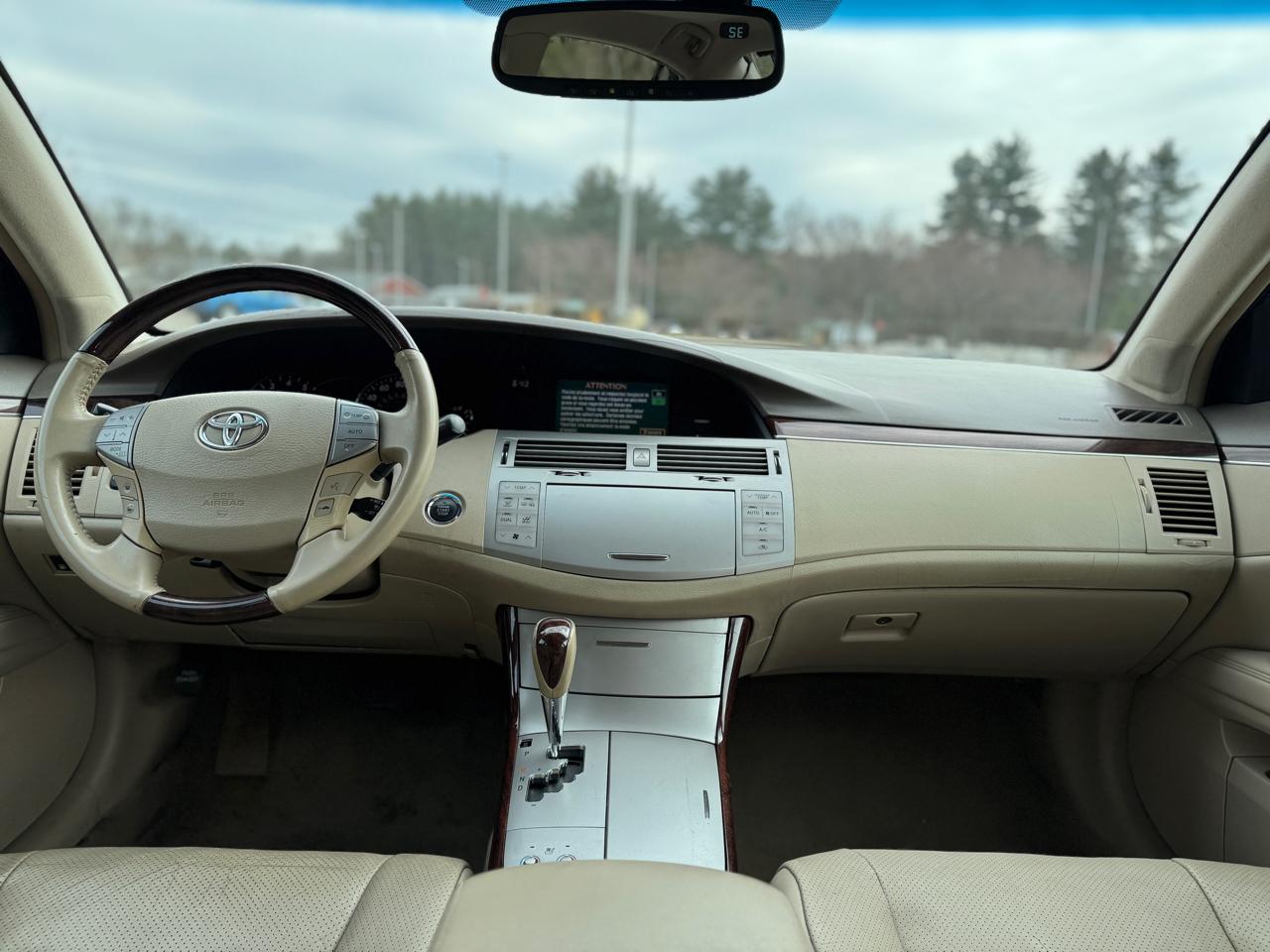 Toyota Avalon XLS 2008