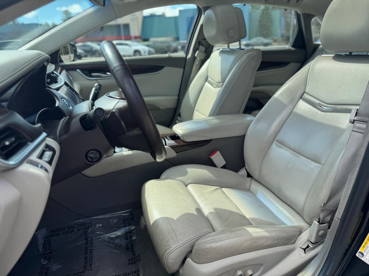 Cadillac XTS Platinum AWD 2013