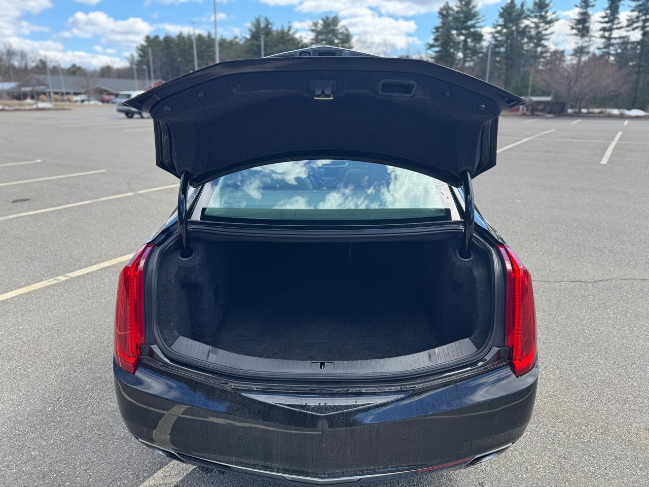 Cadillac XTS Platinum AWD 2013