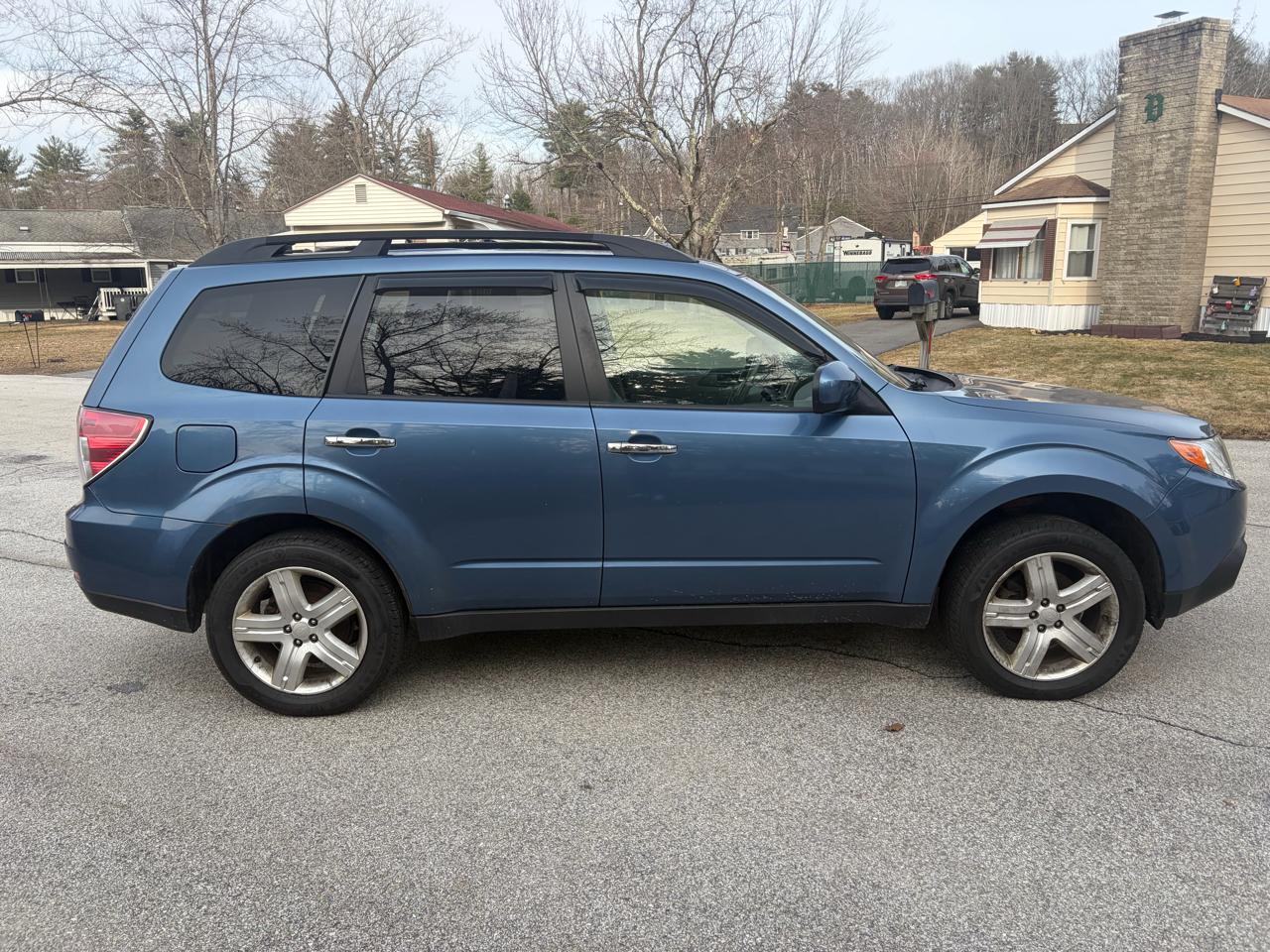 Subaru Forester 2.5X Limited 2010