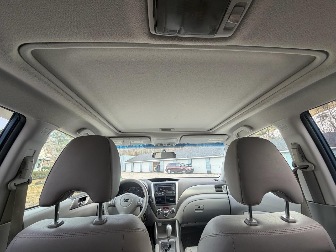 Subaru Forester 2.5X Limited 2010