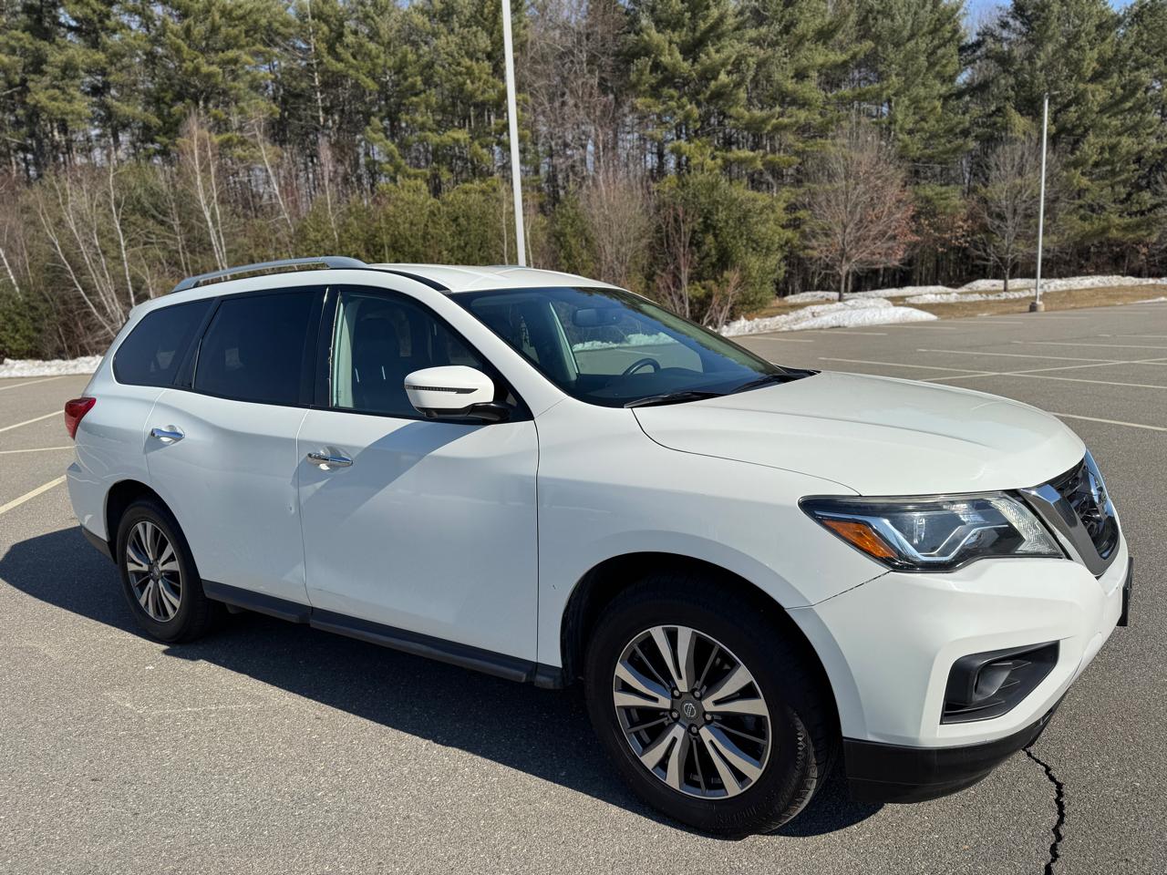 Nissan Pathfinder SL 4WD 2020