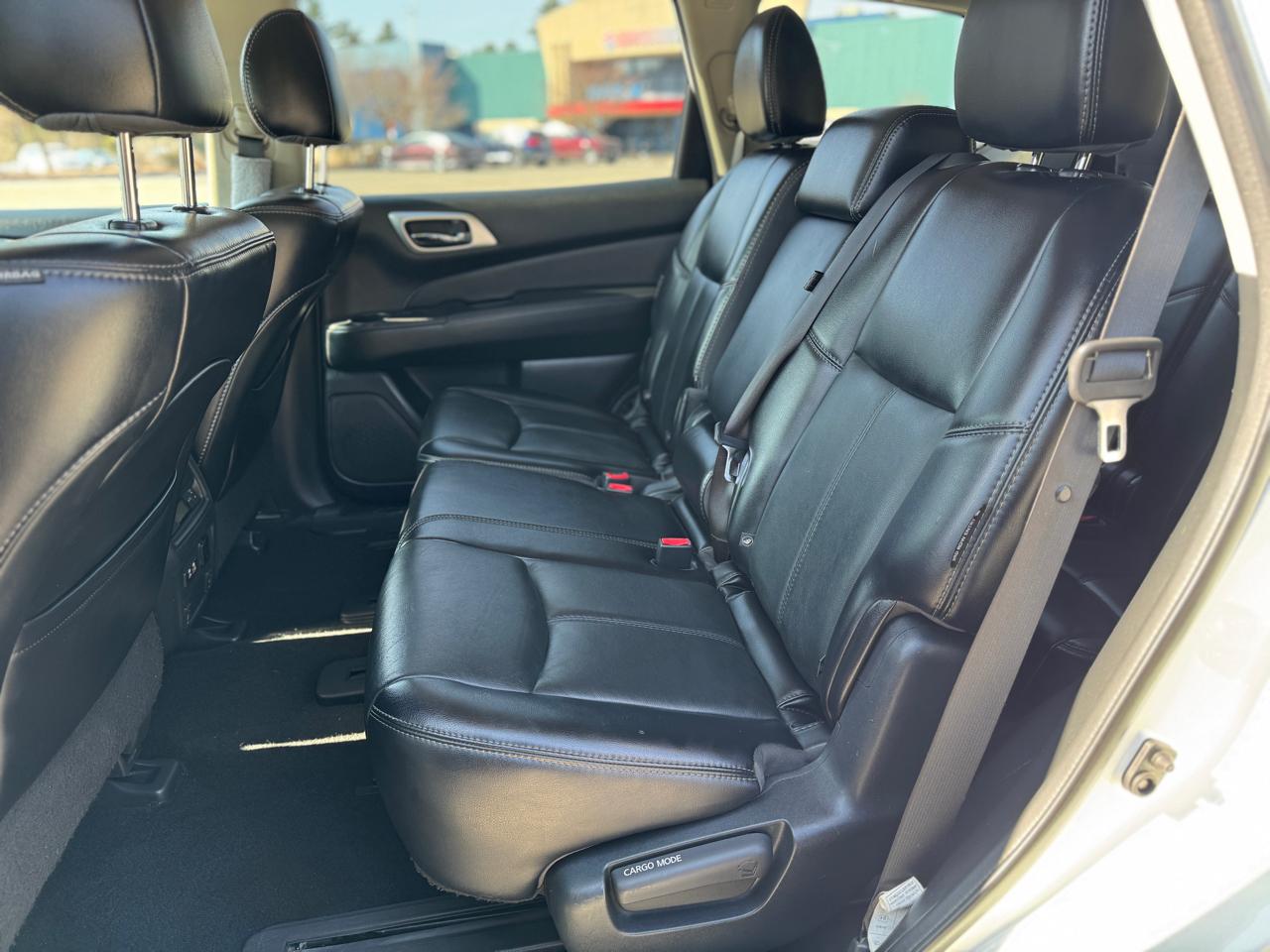 Nissan Pathfinder SL 4WD 2020