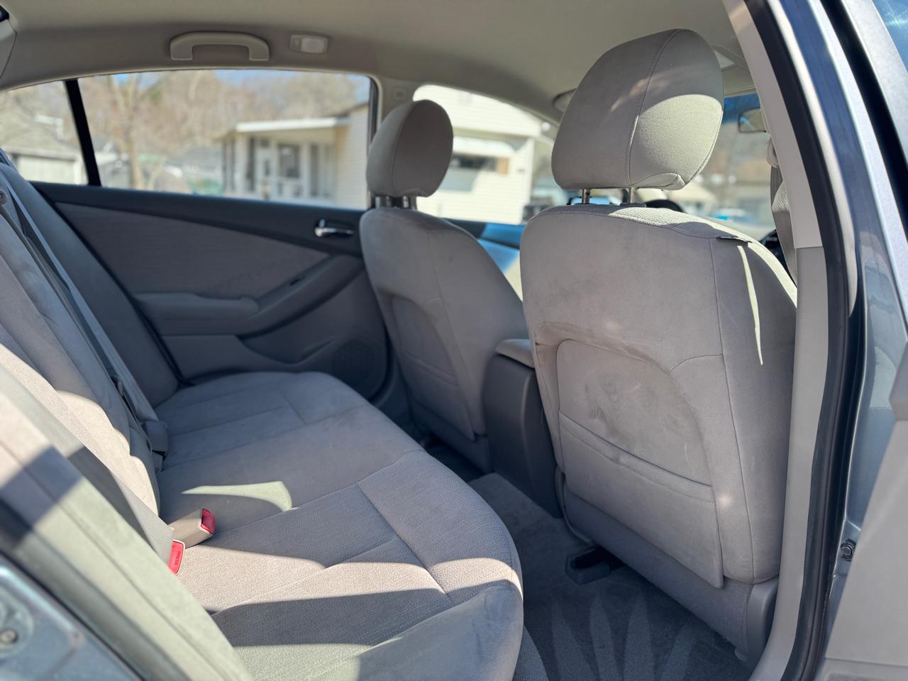 Nissan Altima 2.5 2012